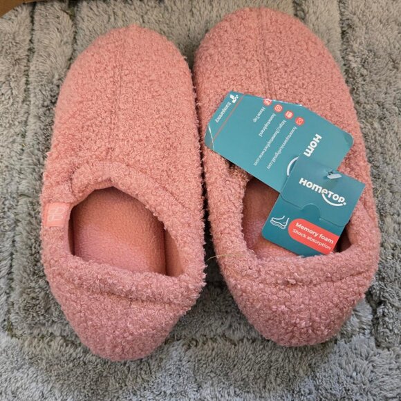 NEW Fluffy Pink Slippers Shoes (Size US 7-8) - Picture 4 of 8